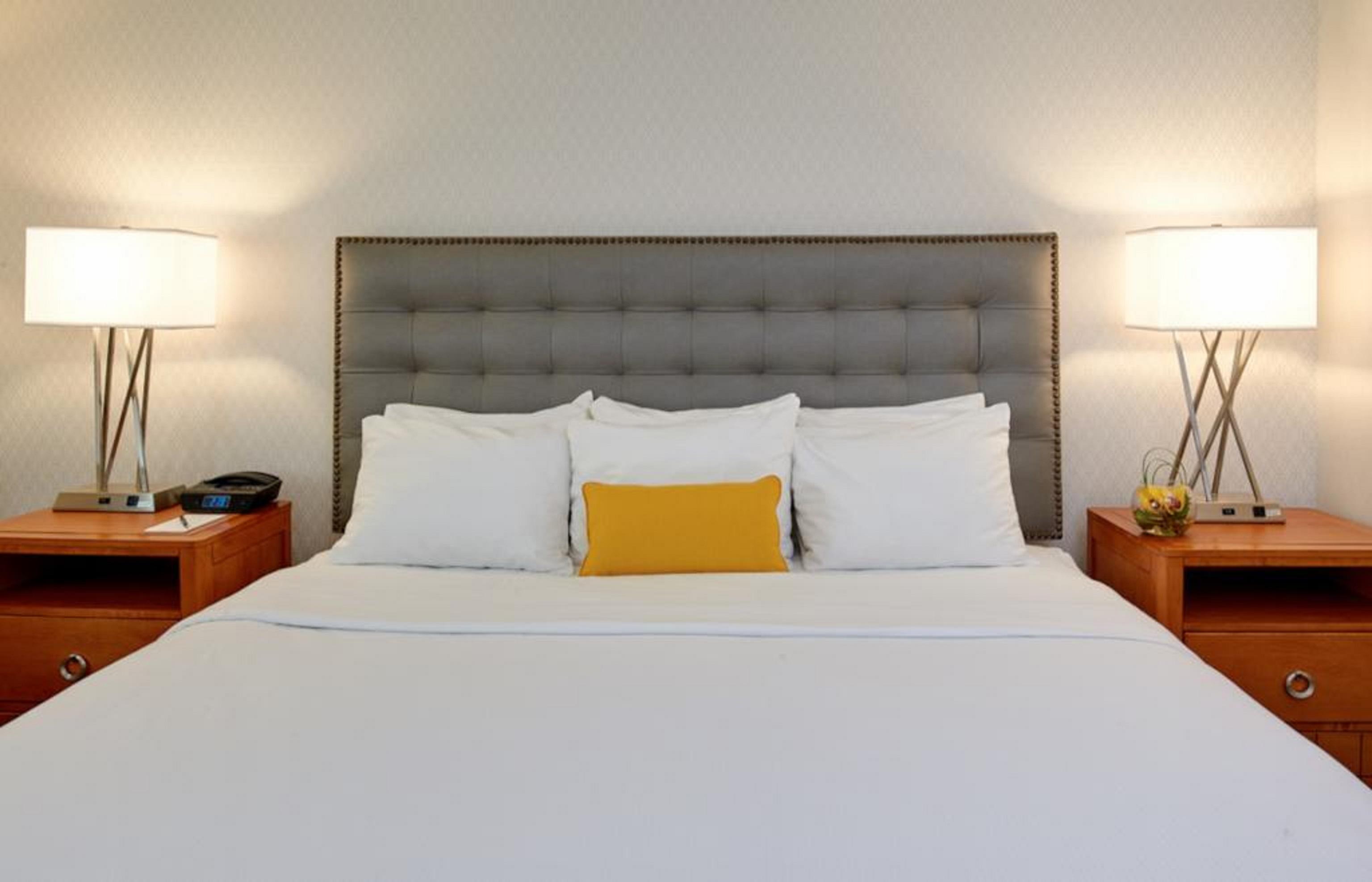 The Kensington Hotel Ан Арбър Екстериор снимка