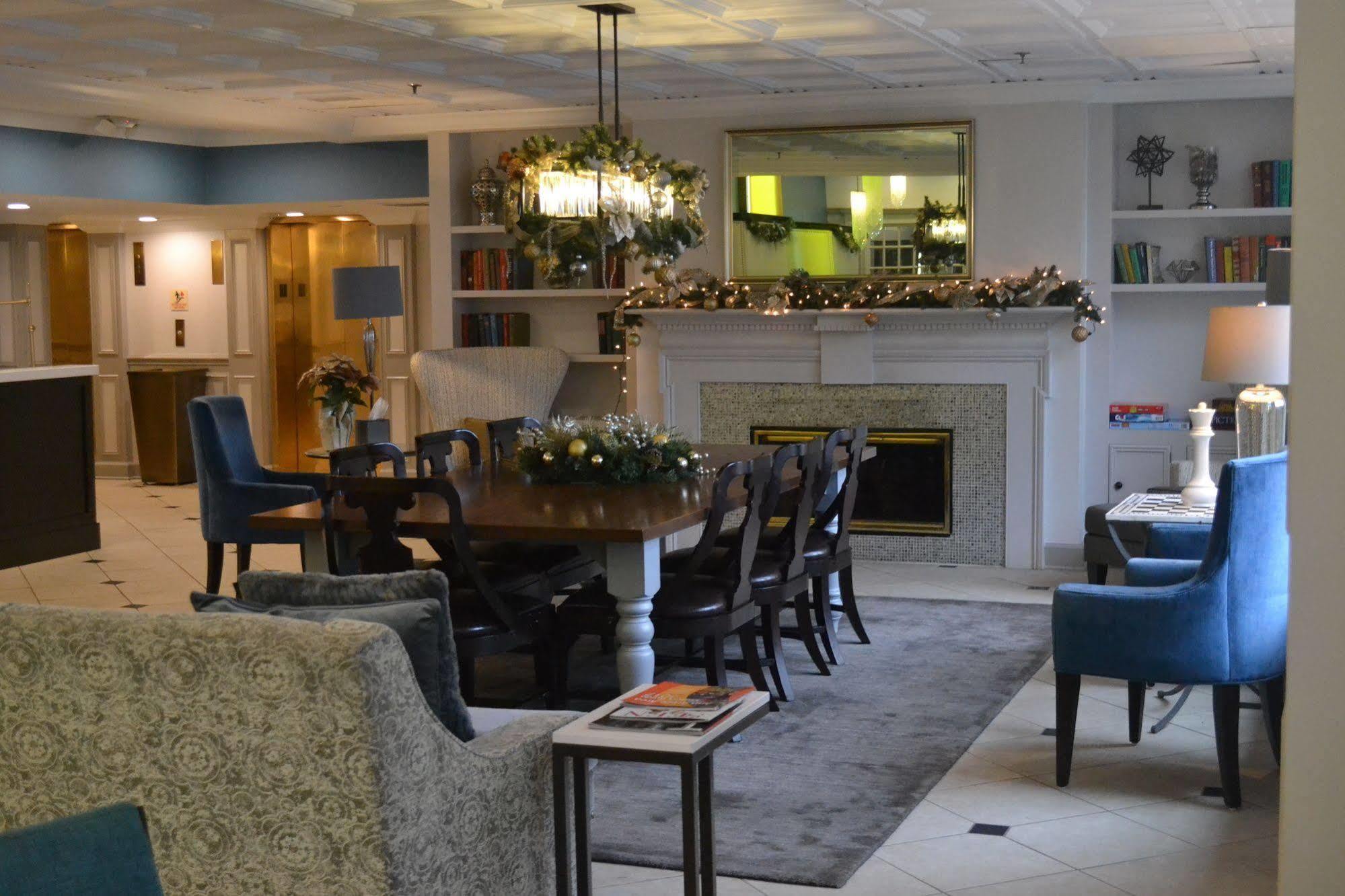 The Kensington Hotel Ан Арбър Екстериор снимка